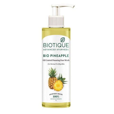 Vaahtoava kasvovesi Bio Pineapple Oil Control, Biotique, 200ml