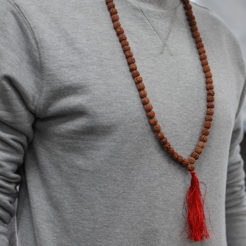 Rudraksha necklace Mala, brown, 108 beads with tassel